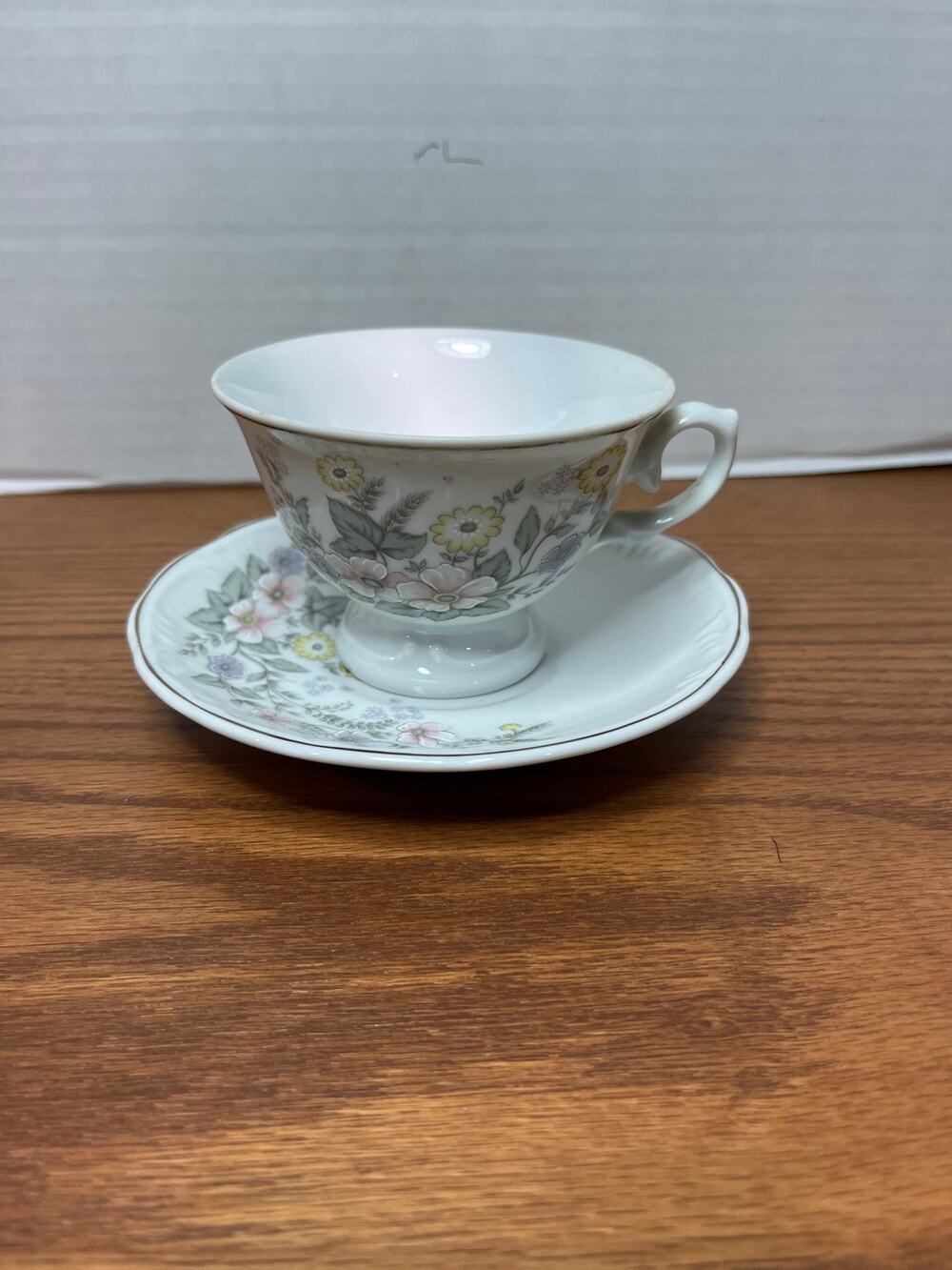 FTDA 1982 Tea Cup & Saucer Floral Gold Trim Made in Brazil Vintage